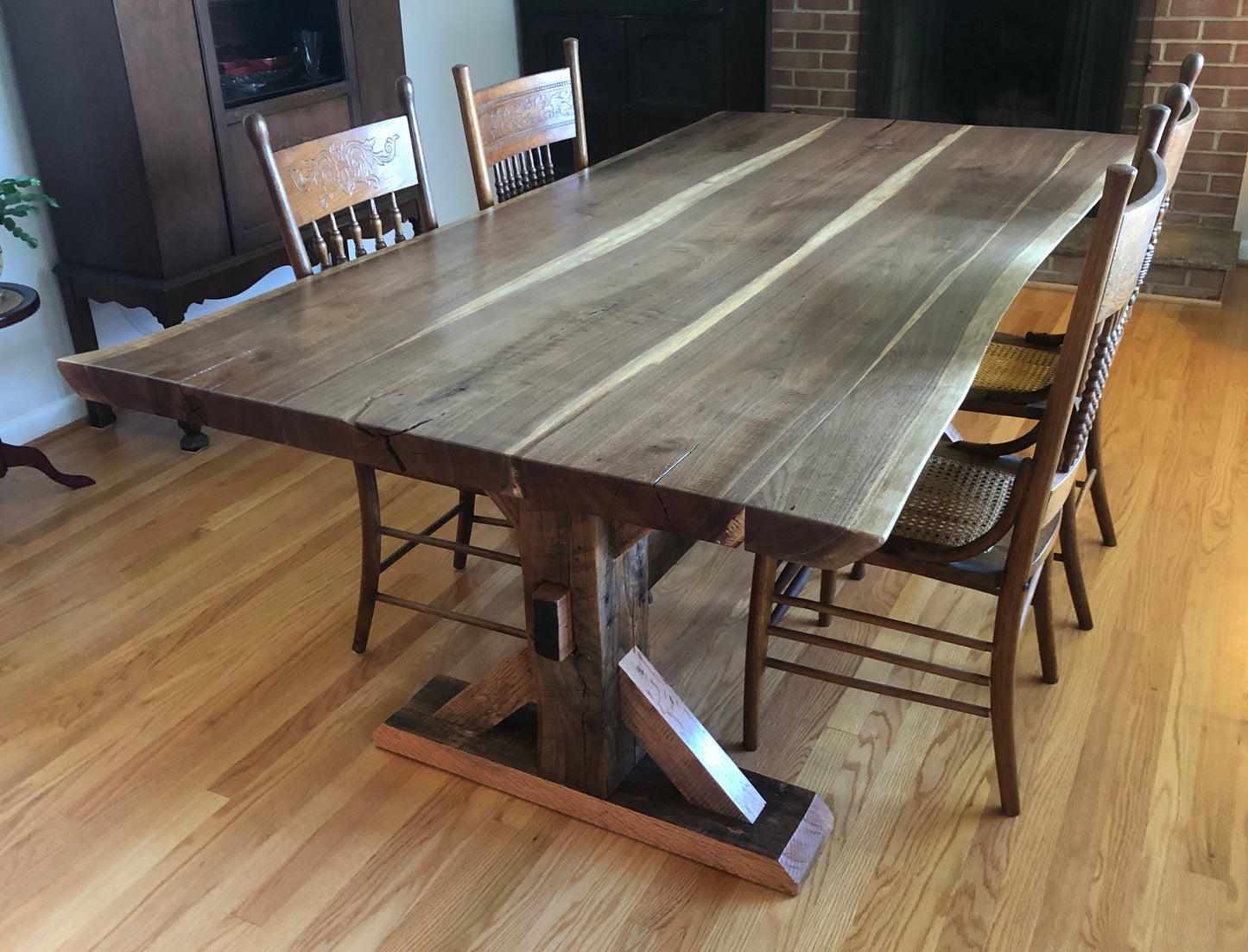 Live Edge Table
